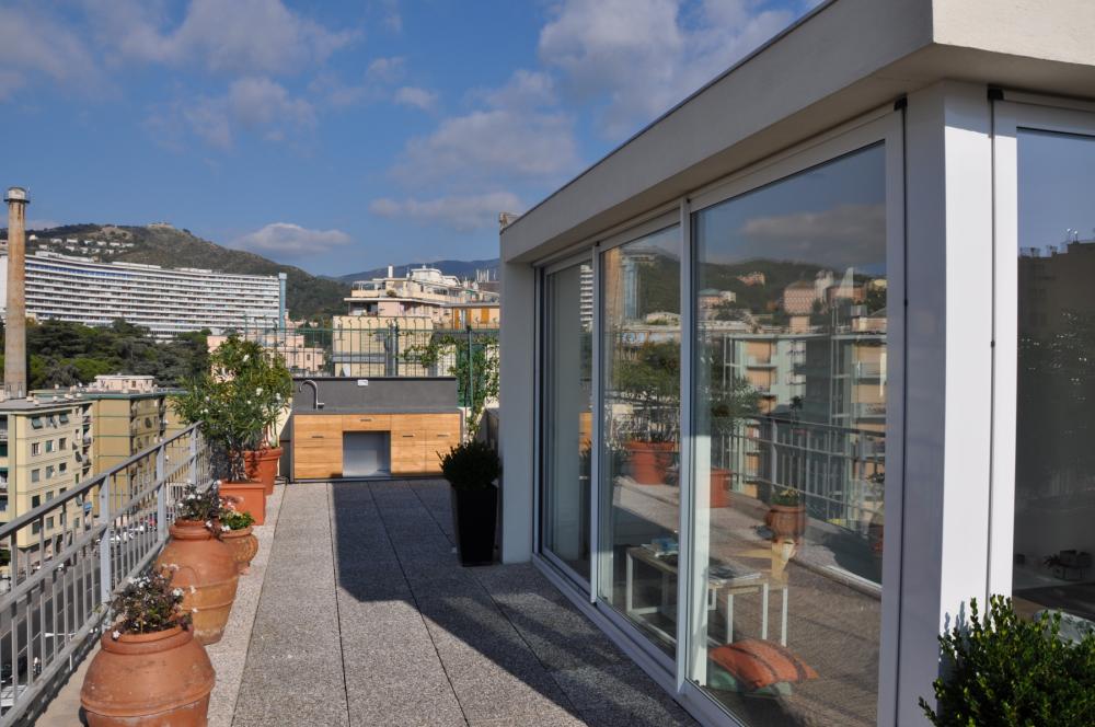 Una terrazza sulla città