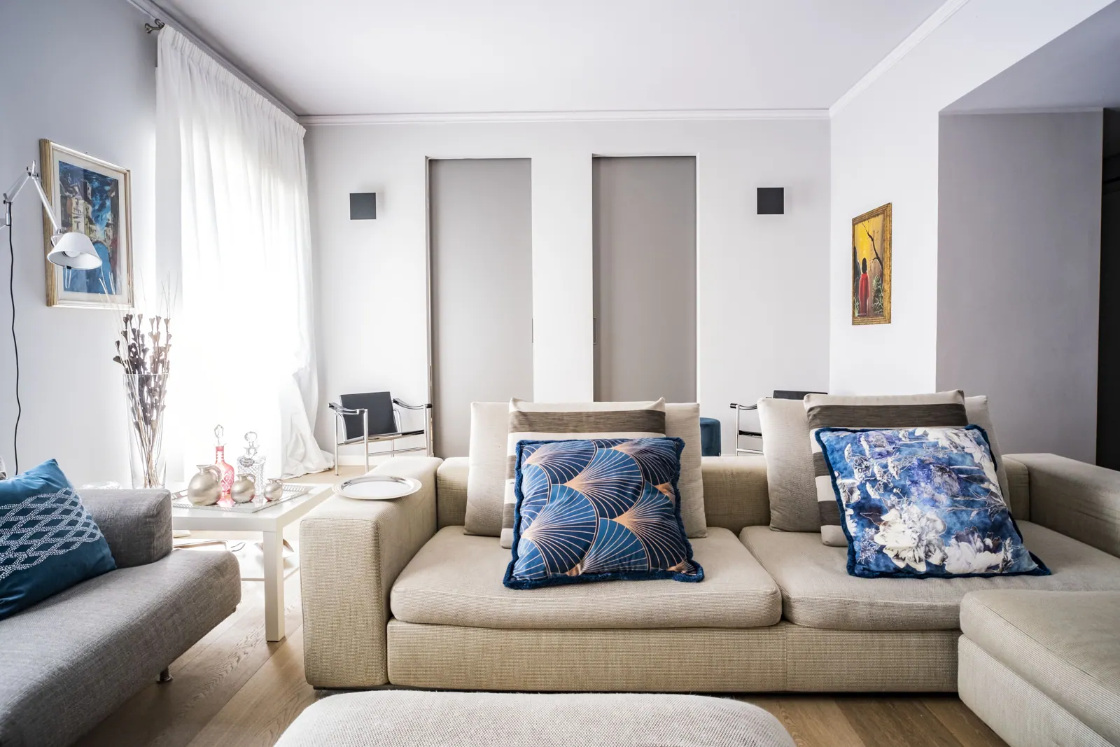 Idee Design Interni Appartamenti a Genova: Creare Spazi che Raccontano